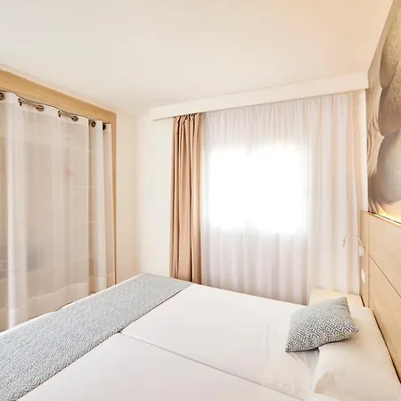 Aparthotel Sun Beach à Santa Ponsa Extérieur photo